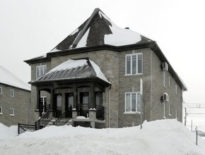 4146-4158 Sylvestre in Laval, QC - Building Photo - Building Photo