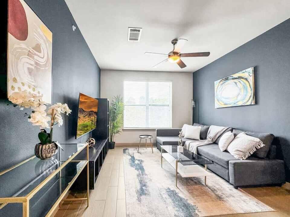 3021 Routh St in Dallas, TX - Building Photo
