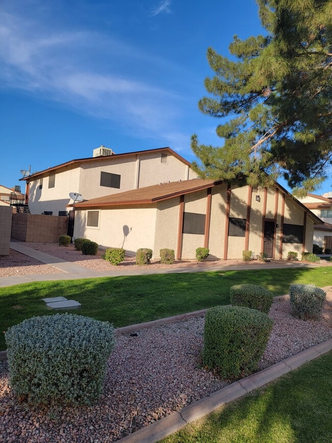 property at 860 E Brown Rd