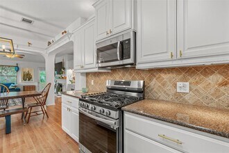 1218 Highland Dr in Cedar Park, TX - Building Photo - Building Photo