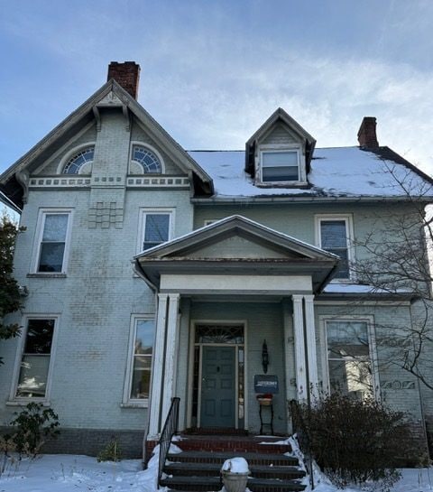 112 W Main St, Unit 3