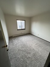 2111 S 60th St in West Allis, WI - Building Photo - Building Photo