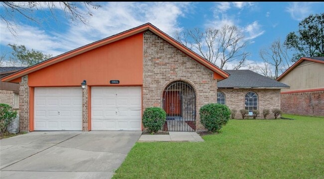 15823 Ruppstock Dr in Missouri City, TX - Building Photo - Building Photo