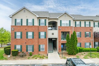 Dogwood Place Apartments in East Ridge, TN - Building Photo - Building Photo