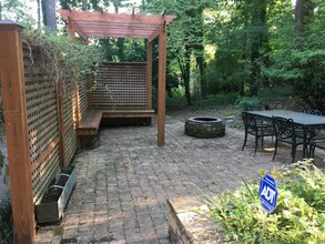 1515 Cumberland Rd in Chapel Hill, NC - Building Photo - Building Photo