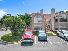 645 Stafford Terrace in Altamonte Springs, FL - Foto de edificio - Building Photo