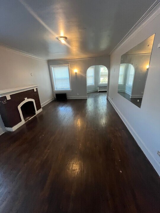 7346 S Phillips Ave in Chicago, IL - Building Photo