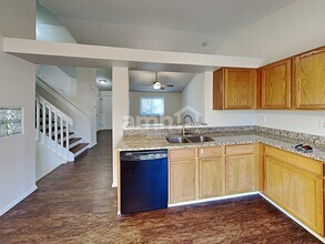 12034 Glencoe St in Thornton, CO - Foto de edificio - Building Photo