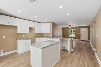 15131 NE 9th St in Williston, FL - Building Photo - Building Photo
