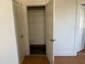 115 Britannia St, Unit Floor 2 in Meriden, CT - Building Photo - Building Photo