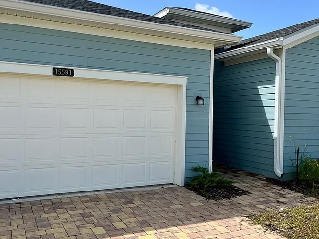 15591 Whispering Fir Dr in Jacksonville, FL - Building Photo - Building Photo