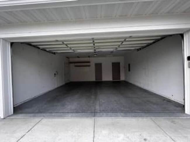 property at 727 Hanson St