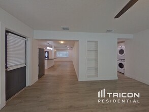 801 Willowbranch Ave in Clearwater, FL - Building Photo - Building Photo