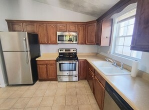 58 Pomona Ave in Providence, RI - Building Photo - Building Photo