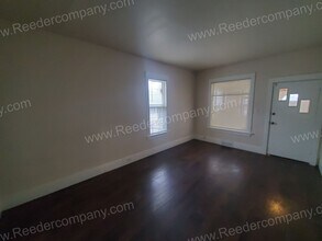 6438 Jefferson Ave in Hammond, IN - Foto de edificio - Building Photo