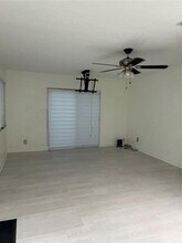 2816 NW 7th St in Fort Lauderdale, FL - Building Photo - Building Photo