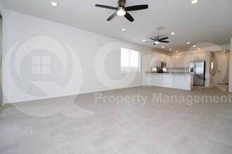 8199 S Soltero Mine Dr in Tucson, AZ - Building Photo - Building Photo