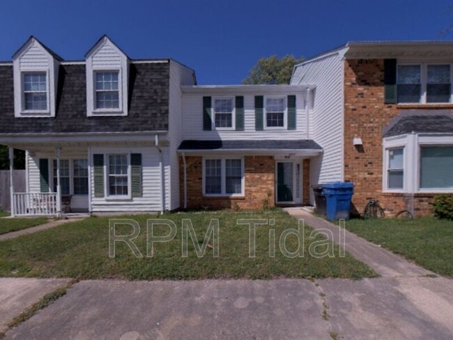 property at 5572 Campus Dr