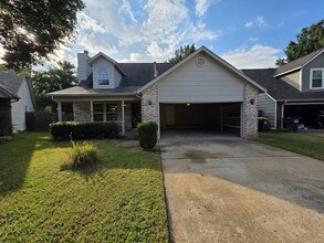 11249 Locust Cir in Jenks, OK - Foto de edificio - Building Photo