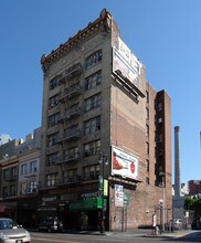 The Hillsdale in San Francisco, CA - Building Photo - Building Photo