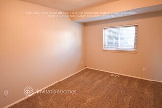 9581 W Lake Ave in Littleton, CO - Building Photo - Building Photo
