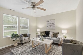 1626 Nemnich Rd in St. Louis, MO - Building Photo - Building Photo