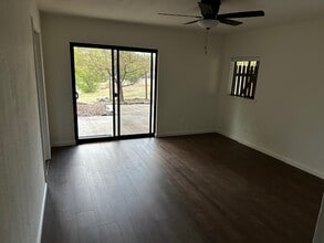 1310 Winchester Way in Auburn, CA - Building Photo - Building Photo