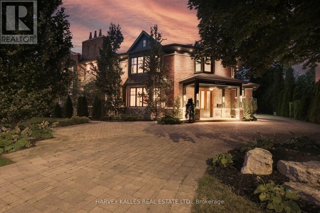 property at 89 Kingsway Crescent