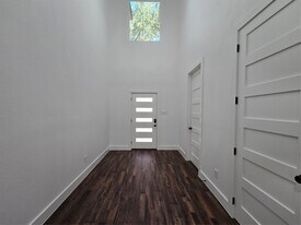 14811 Wallach Dr in Cypress, TX - Building Photo