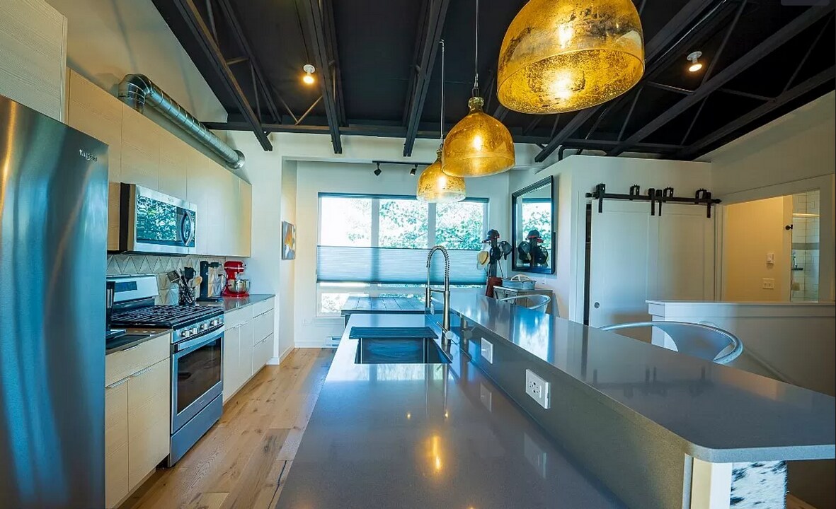 613 Nikles Dr-Unit -101/201 in Bozeman, MT - Building Photo