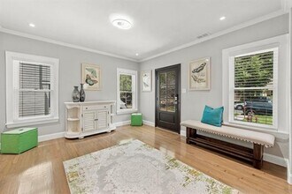 5130 Vanderbilt Ave in Dallas, TX - Building Photo - Building Photo