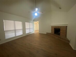 1227 Reeves Ln in Cedar Hill, TX - Building Photo - Building Photo