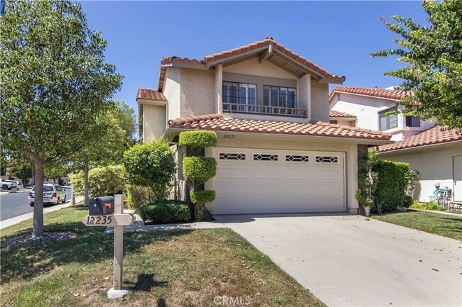 12235 Shady Hollow Ln