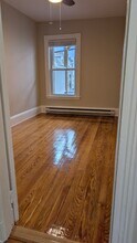 54 Saxton St, Unit 2 in Boston, MA - Building Photo - Building Photo