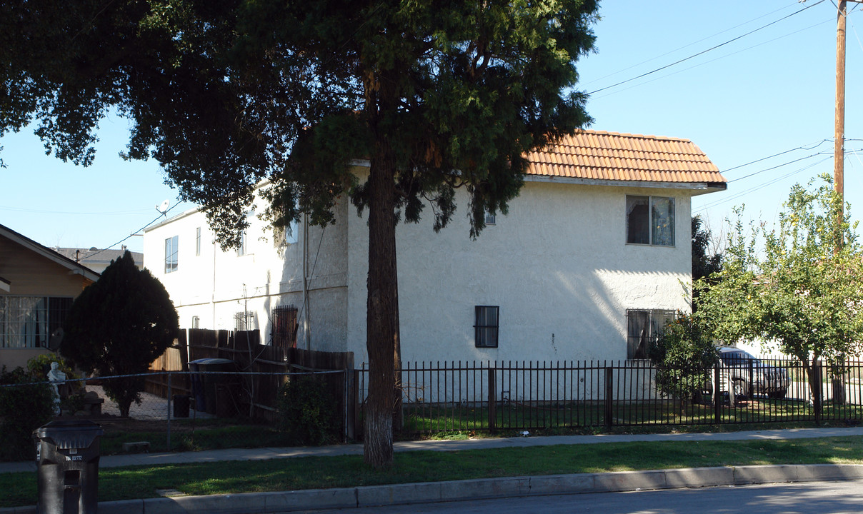 707 W Evans St in San Bernardino, CA - Building Photo