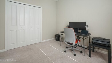 10815 Ventnor Ave in Jacksonville, FL - Building Photo - Building Photo