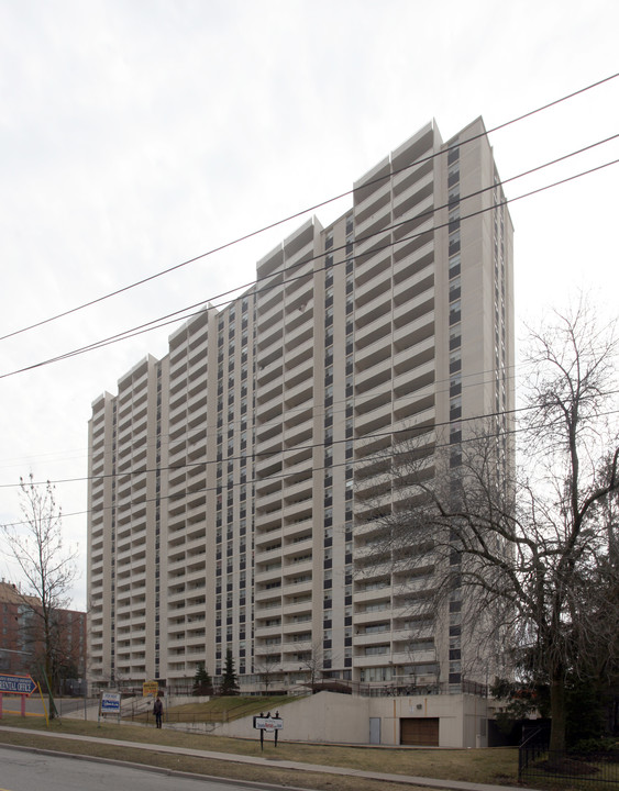 65 Emmett Avenue Limited in Toronto, ON - Building Photo