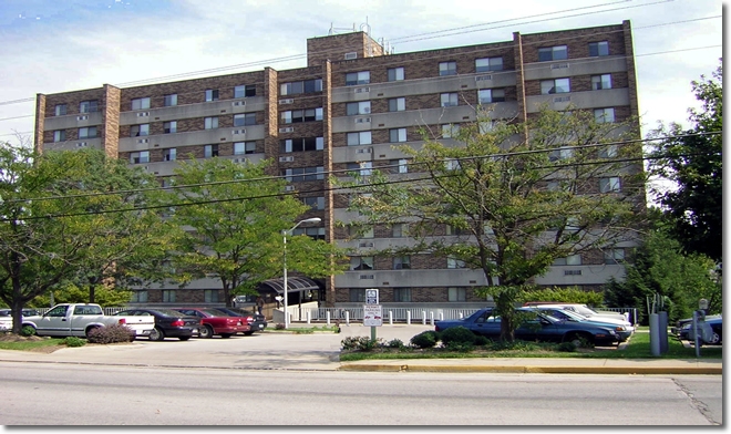 Madison Park Towers in Richmond, KY - Building Photo