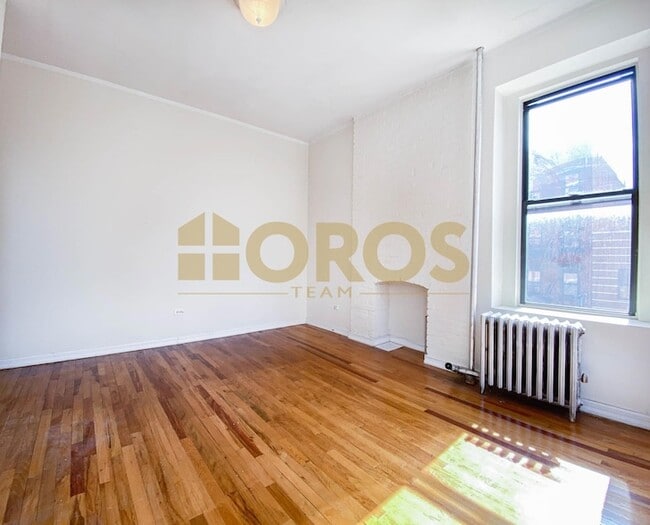 273 E 3rd St in New York, NY - Building Photo - Building Photo