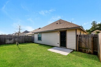 3523 Cub Dr in Conroe, TX - Foto de edificio - Building Photo