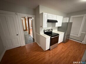 113 Trowbridge Pl in Naugatuck, CT - Building Photo - Building Photo