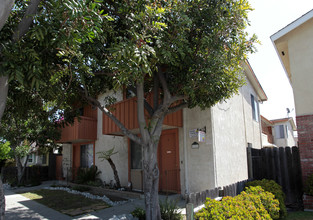 520 Ohio Ave. in Long Beach, CA - Building Photo - Building Photo