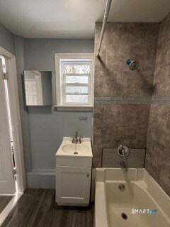 19 Camp St in Meriden, CT - Foto de edificio - Building Photo