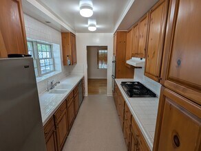 1043 Pacific St, Unit 1 in Santa Monica, CA - Building Photo - Building Photo