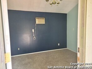 5711 Prentiss Dr in San Antonio, TX - Building Photo - Building Photo