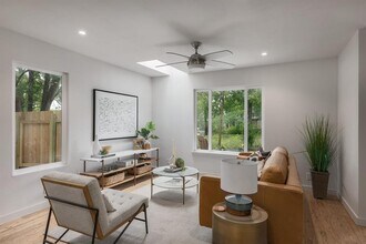 3006 Burning Oak Dr in Austin, TX - Building Photo - Building Photo