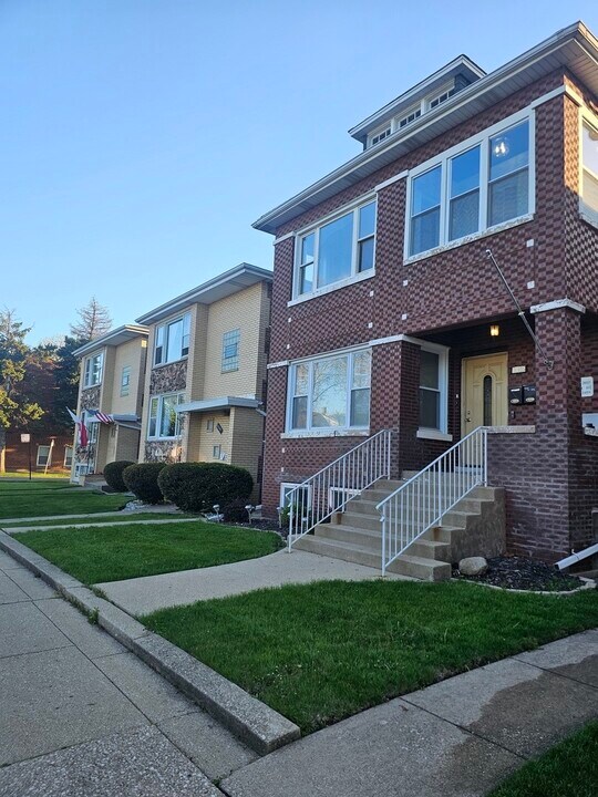 6152 S Kolin Ave in Chicago, IL - Building Photo