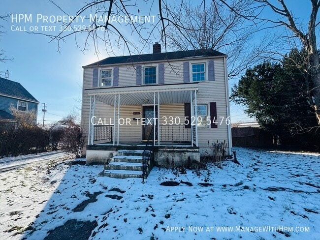 property at 3234 Arbor Rd SW