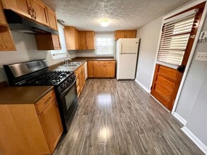 683 1st Ave in Bridgeville, PA - Building Photo - Building Photo