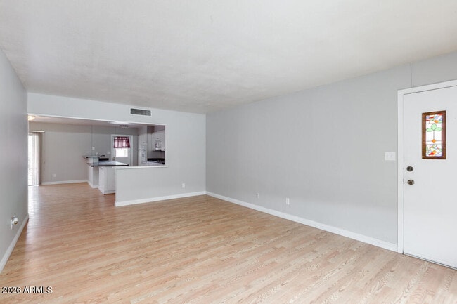 property at 1722 E Broadmor Dr